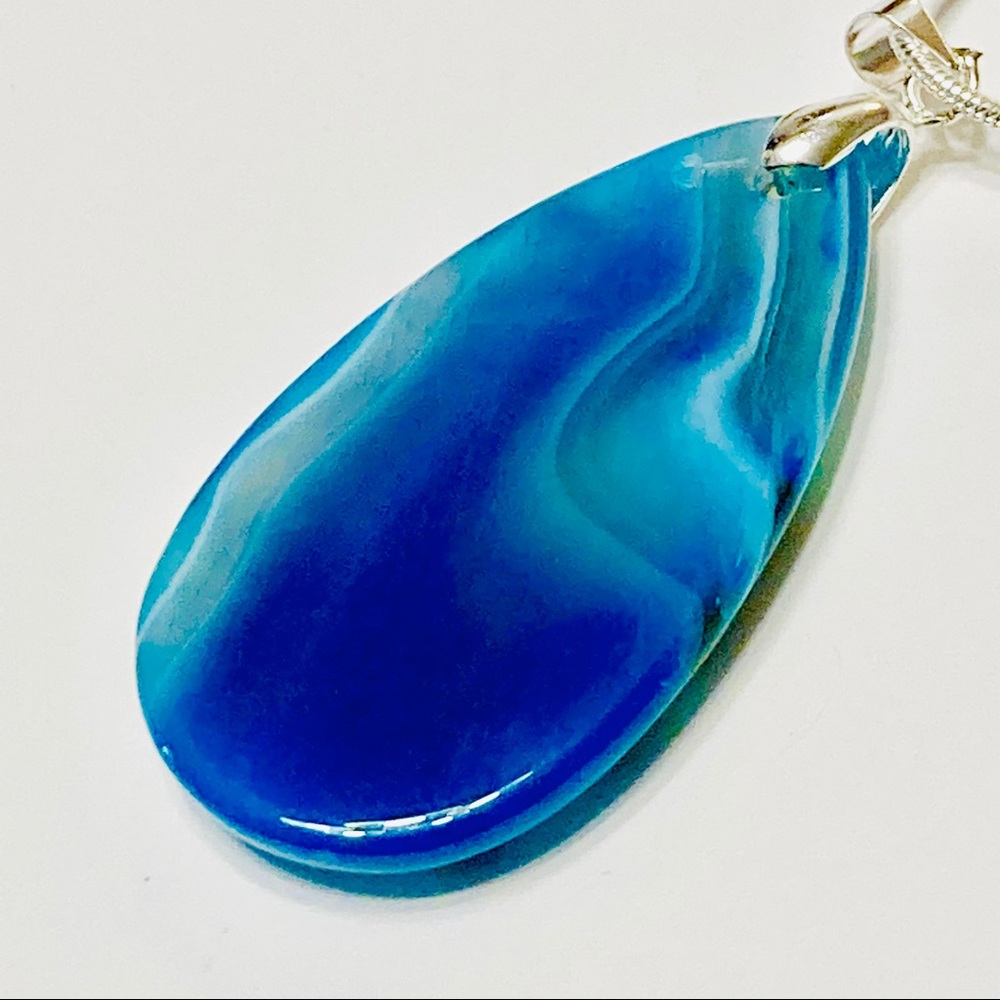 THERAPEUTIC Blue ONYX STONE NECKLACE With Soothing Ocean Waves & Healing Energy - Picture 10 of 11